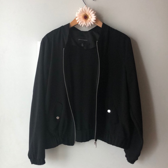 Jacket - Picture 4 of 5